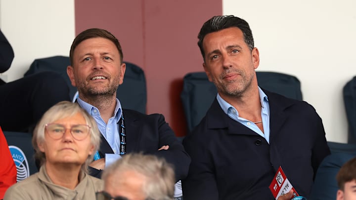 Edu Gaspar (R) is leaving Arsenal