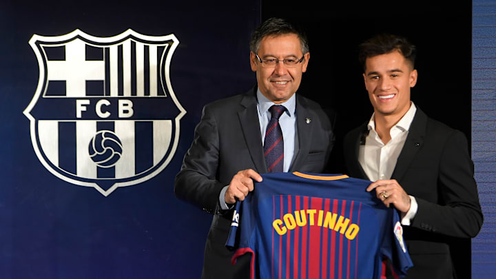Coutinho siendo presentado oficialmente como jugador del Barça Coutinho siendo presentado oficialmente como jugador del Barça