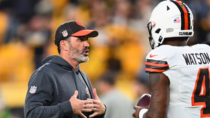 Cleveland Browns v Pittsburgh Steelers