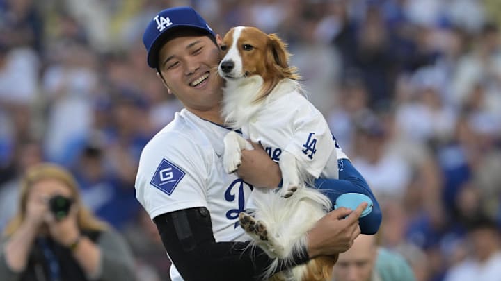 Hay más imágenes de Decoy que de la familia del astro japonés de Los Angeles Dodgers Shohei Ohtani Hay más imágenes de Decoy que de la familia del astro japonés de Los Angeles Dodgers Shohei Ohtani