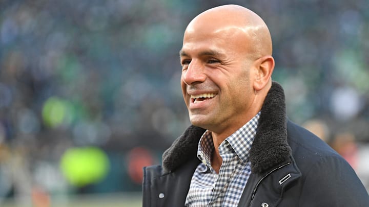 Jan 12, 2025; Philadelphia, Pennsylvania, USA; Green Bay Packers offensive consultant Robert Saleh on the sidelines during warmups against the Philadelphia Eagles in an NFC wild card game at Lincoln Financial Field. Mandatory Credit: Eric Hartline-Imagn Images