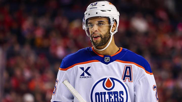 Dec 27, 2025; Calgary, Alberta, CAN; Edmonton Oilers defenseman Darnell Nurse (25) during the first period against the Calgary Flames at Scotiabank Saddledome. Mandatory Credit: Sergei Belski-Imagn Images