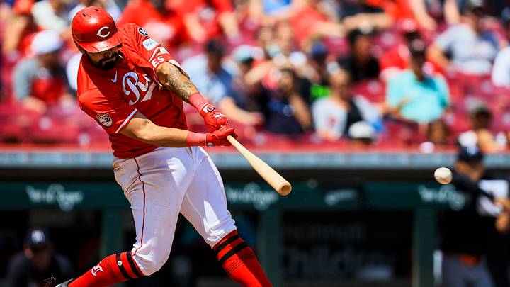 Jun 19, 2025; Cincinnati, Ohio, USA; Cincinnati Reds first baseman Christian Encarnacion-Strand (33) hits a single in the eighth inning against the Minnesota Twins at Great American Ball Park. Mandatory Credit: Katie Stratman-Imagn Images Jun 19, 2025; Cincinnati, Ohio, USA; Cincinnati Reds first baseman Christian Encarnacion-Strand (33) hits a single in the eighth inning against the Minnesota Twins at Great American Ball Park. Mandatory Credit: Katie Stratman-Imagn Images