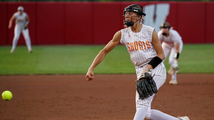 Kaukauna High School's Karly Meredith (1) pitches against Kenosha Bradford during the WIAA Division 1 state championship game on Saturday, June 14, 2025, Tork Mason/USA TODAY NETWORK-WisconsinI Kaukauna High School's Karly Meredith (1) pitches against Kenosha Bradford during the WIAA Division 1 state championship game on Saturday, June 14, 2025, Tork Mason/USA TODAY NETWORK-WisconsinI