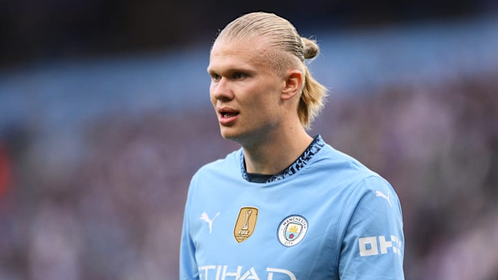 Erling Haaland, attaquant vedette des Skyblues. Erling Haaland, attaquant vedette des Skyblues.