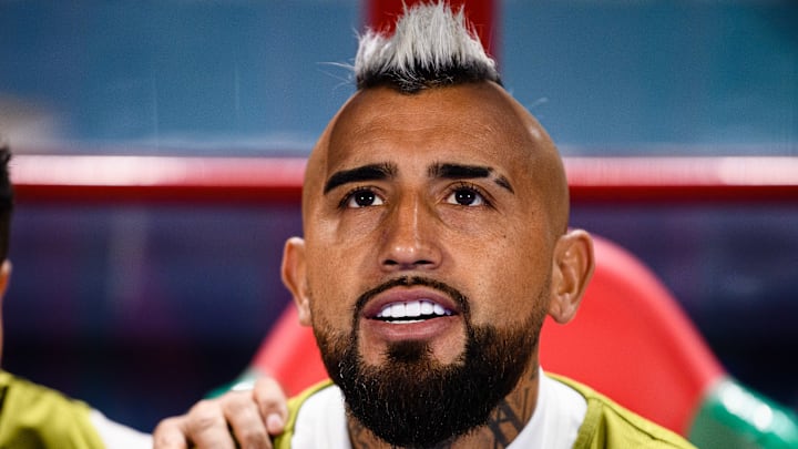 Arturo Vidal critique les supporters du Paris Saint-Germain. Arturo Vidal critique les supporters du Paris Saint-Germain.