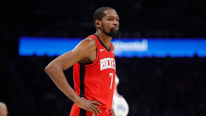 Feb 7, 2026; Oklahoma City, Oklahoma, USA; Houston Rockets forward Kevin Durant (7) walks onto the court after a time out against the Oklahoma City Thunder during the second half at Paycom Center. Mandatory Credit: Alonzo Adams-Imagn Images Feb 7, 2026; Oklahoma City, Oklahoma, USA; Houston Rockets forward Kevin Durant (7) walks onto the court after a time out against the Oklahoma City Thunder during the second half at Paycom Center. Mandatory Credit: Alonzo Adams-Imagn Images