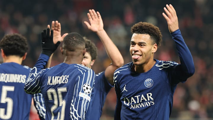 Désiré Doué devrait être titulaire face à Toulouse.