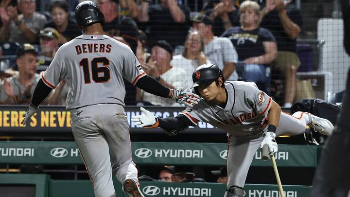 San Francisco Giants right fielder Jung Hoo Lee (right) congratulates first baseman Rafael Devers (16) after Devers scored a run. Credit: Charles LeClaire-Imagn Images San Francisco Giants right fielder Jung Hoo Lee (right) congratulates first baseman Rafael Devers (16) after Devers scored a run. Credit: Charles LeClaire-Imagn Images