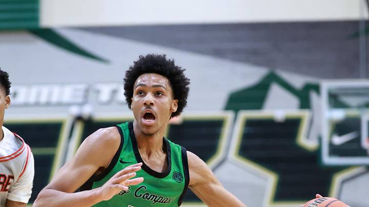Arizona Compass Prep guard Quincy Wadley (11) against Spire Institute (OH) during the HoopHall West Tournament at Skyline High School.