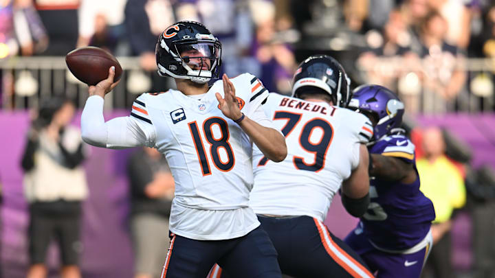Nov 16, 2025; Minneapolis, Minnesota, USA; Chicago Bears quarterback Caleb Williams (18) throws downfield during the first quarter against the Minnesota Vikings at U.S. Bank Stadium. Mandatory Credit: Jeffrey Becker-Imagn Images Nov 16, 2025; Minneapolis, Minnesota, USA; Chicago Bears quarterback Caleb Williams (18) throws downfield during the first quarter against the Minnesota Vikings at U.S. Bank Stadium. Mandatory Credit: Jeffrey Becker-Imagn Images
