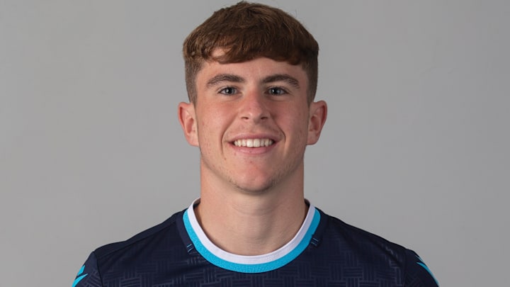 El escocés Finlay Roberton entrena con el primer equipo de Rayados El escocés Finlay Roberton entrena con el primer equipo de Rayados