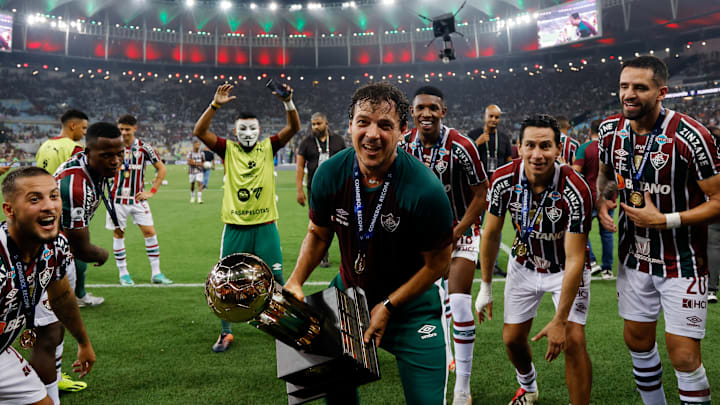 Fluminense-Coach Fernando Diniz (Mitte) Fluminense-Coach Fernando Diniz (Mitte)