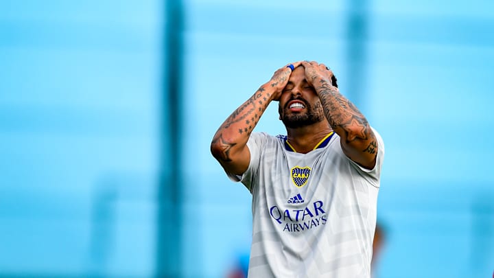 Otra vez Boca obligado a buscar un N°9.