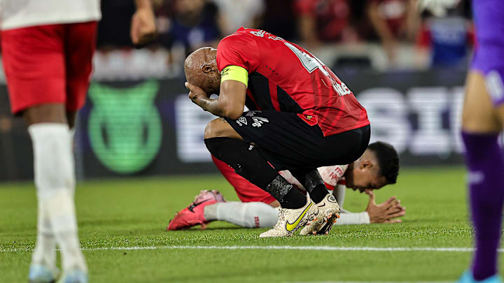 Athletico-PR perdeu para o Bragantino nesta quinta