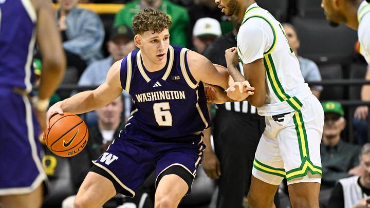 Mar 7, 2026; Eugene, Oregon, USA; Washington Huskies forward Hannes Steinbach (6) drives to the basket against Oregon Ducks forward Kwame Evans Jr. (10) during the first half at Matthew Knight Arena. Mandatory Credit: Craig Strobeck-Imagn Images Mar 7, 2026; Eugene, Oregon, USA; Washington Huskies forward Hannes Steinbach (6) drives to the basket against Oregon Ducks forward Kwame Evans Jr. (10) during the first half at Matthew Knight Arena. Mandatory Credit: Craig Strobeck-Imagn Images