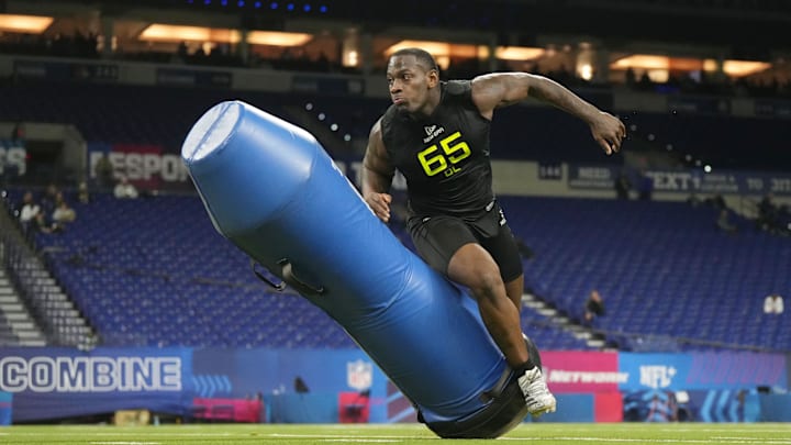 Texas A&M defensive lineman Nic Scourton at the Scouting Combine.