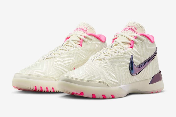 lebron james jr shoes