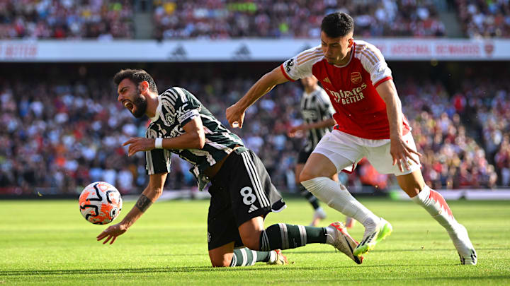 Arsenal FC v Manchester United - Premier League