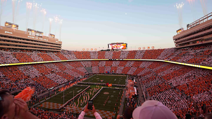 Tennessee runs through the Power T before a game between Florida and Tennessee inside Neyland Stadium, Saturday, Oct. 12, 2024.