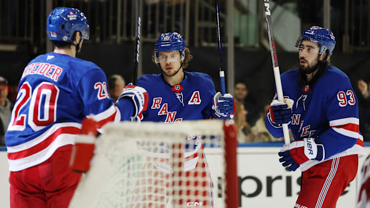New Jersey Devils v New York Rangers