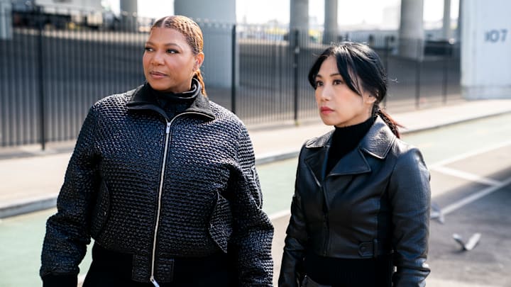 “Guns and Roses” – After a young girl is the victim of a shootout in her neighborhood, the team races to find out if a gang war is afoot and whether the crime is connected to a shipment of stolen guns McCall is chasing down. Meanwhile, love is in the air when Aunt Vi and Delilah prepare for their respective dates, on the CBS Original series THE EQUALIZER, Sunday, Feb. 16 (10:00-11:00 PM, ET/PT) on the CBS Television Network, and streaming on Paramount+ (live and on demand for Paramount+ with