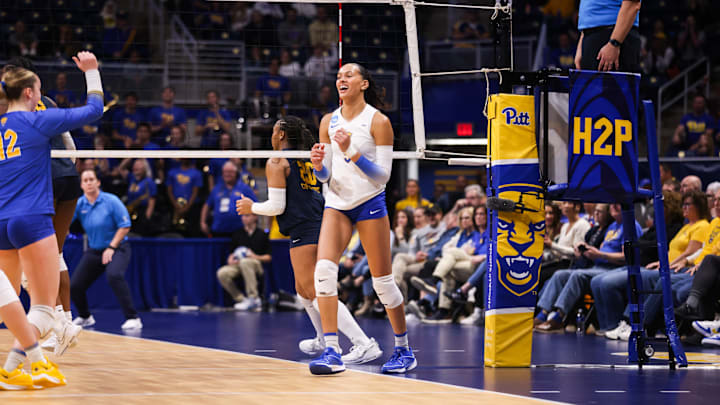 Pitt Volleyball Right Side Hitter Olivia Babcock 