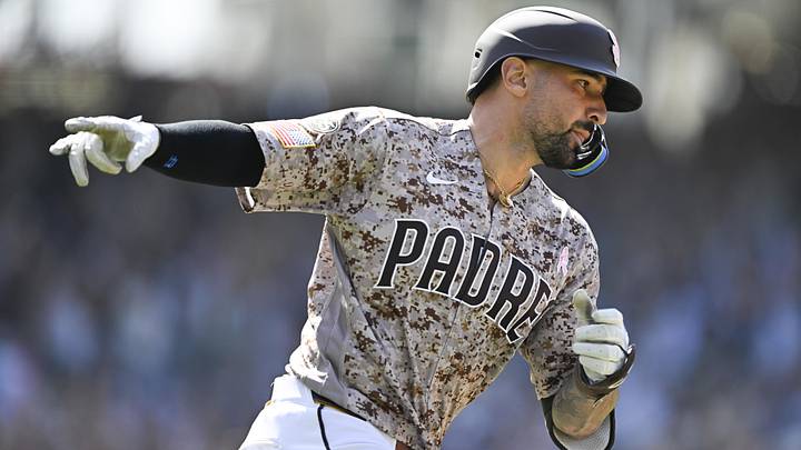 May 10, 2026; San Diego, California, USA; San Diego Padres right fielder Nick Castellanos (21) rounds the bases after hitting an two-run home run during the ninth inning against the St. Louis Cardinals at Petco Park. Mandatory Credit: Denis Poroy-Imagn Images May 10, 2026; San Diego, California, USA; San Diego Padres right fielder Nick Castellanos (21) rounds the bases after hitting an two-run home run during the ninth inning against the St. Louis Cardinals at Petco Park. Mandatory Credit: Denis Poroy-Imagn Images