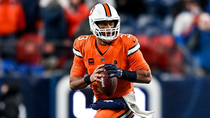 New England Patriots v Denver Broncos