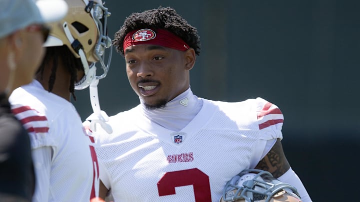 Jun 10, 2025; Santa Clara, CA, USA; San Francisco 49ers cornerback Deommodore Lenoir (2) takes a break from drills during an OTA at Levi's Stadium. Mandatory Credit: D. Ross Cameron-Imagn Images