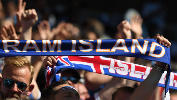 Islândia, com sua torcida animada, foi sensação no Mundial de 2018