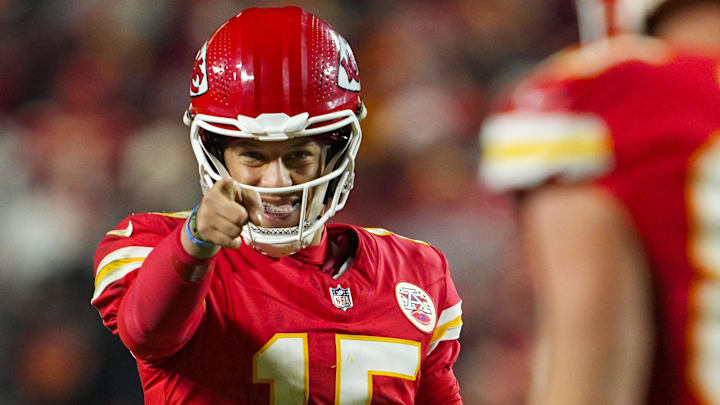 Dec 8, 2024; Kansas City, Missouri, USA; Kansas City Chiefs quarterback Patrick Mahomes (15) points to tight end Travis Kelce (87) after a play during the second half against the Los Angeles Chargers at GEHA Field at Arrowhead Stadium. Mandatory Credit: Jay Biggerstaff-Imagn Images Dec 8, 2024; Kansas City, Missouri, USA; Kansas City Chiefs quarterback Patrick Mahomes (15) points to tight end Travis Kelce (87) after a play during the second half against the Los Angeles Chargers at GEHA Field at Arrowhead Stadium. Mandatory Credit: Jay Biggerstaff-Imagn Images