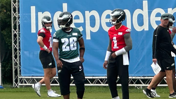 Saquon Barkley and Jalen Hurts at Eagles practice on Aug. 5, 2025.