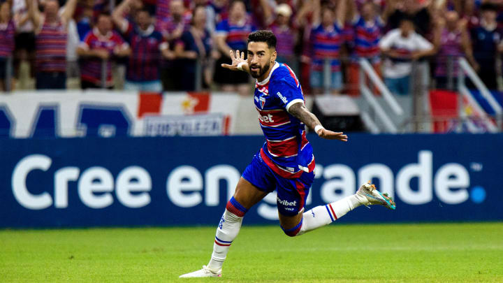 Lucero volta a desfalcar o Fortaleza