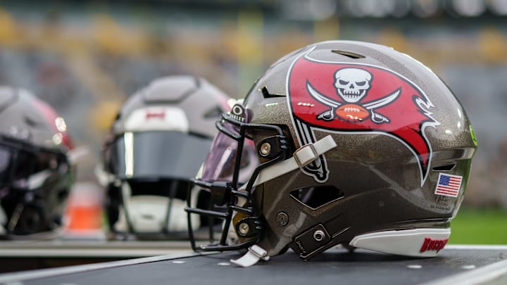 Tampa Bay Buccaneers v Green Bay Packers