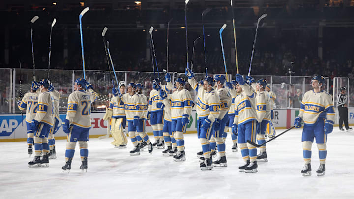 Discover NHL Winter Classic - St Louis Blues v Chicago Blackhawks