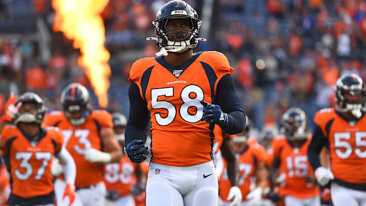 Aug 19, 2019; Denver, CO, USA; Denver Broncos outside linebacker Von Miller (58) before the game against the San Francisco 49ers at Broncos Stadium at Mile High. Mandatory Credit: Ron Chenoy-Imagn Images Aug 19, 2019; Denver, CO, USA; Denver Broncos outside linebacker Von Miller (58) before the game against the San Francisco 49ers at Broncos Stadium at Mile High. Mandatory Credit: Ron Chenoy-Imagn Images