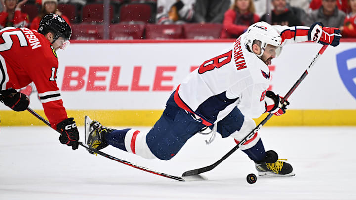Washington Capitals v Chicago Blackhawks