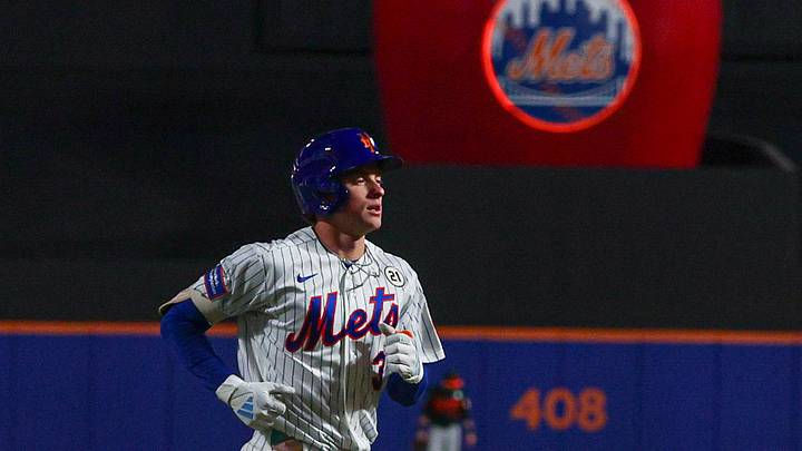 Sep 15, 2026; New York City, New York, USA; New York Mets right fielder Carson Benge (3) rounds the bases after hitting a home run during the third inning against the Baltimore Orioles at Citi Field. Mandatory Credit: Vincent Carchietta-Imagn Images