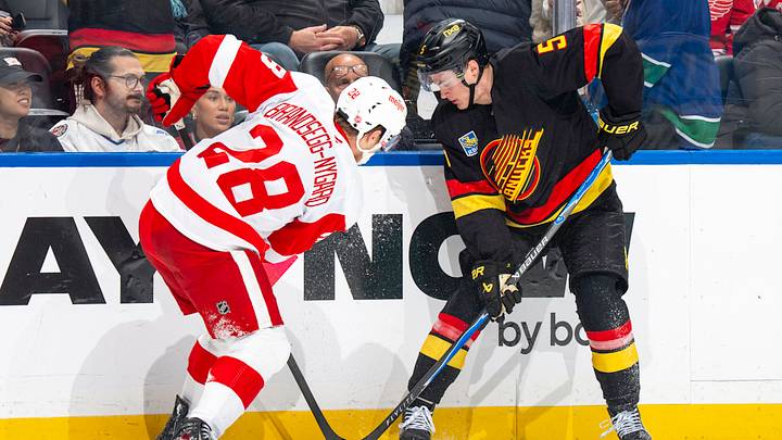 Detroit Red Wings v Vancouver Canucks Detroit Red Wings v Vancouver Canucks