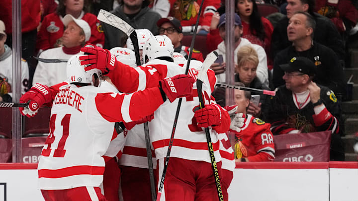 Detroit Red Wings v Chicago Blackhawks