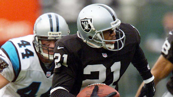 Eric Allen, defensive back, 1988-2001.

Xxx Raider Allen Jg753 Jpg S Usa Ca
