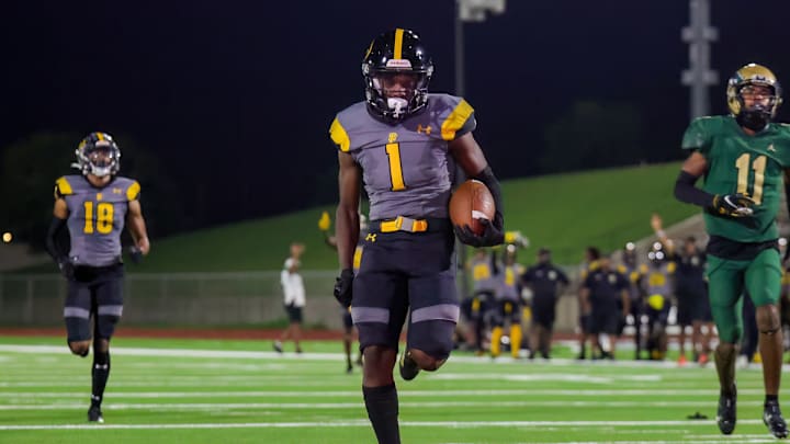 St. Francis Academy (Maryland) is always one of the most-traveled teams in the county and that will not change in 2024 as the Panthers are set to traverse more than 18,000 miles and seven states this season.