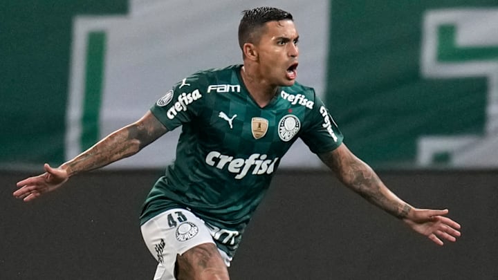 O atacante está próximo de se tornar o jogador com mais vitórias pelo clube no Brasileirão. O atacante está próximo de se tornar o jogador com mais vitórias pelo clube no Brasileirão.
