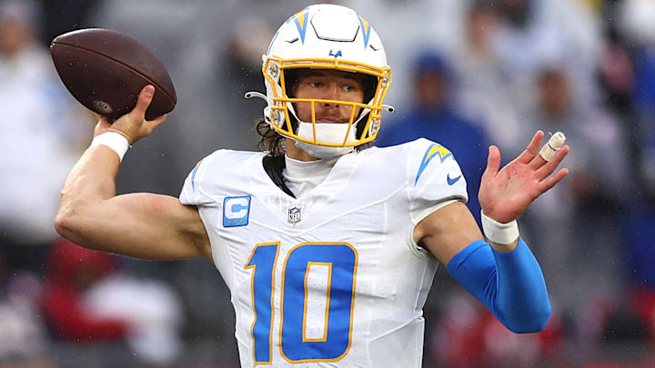 Los Angeles Chargers v New England Patriots