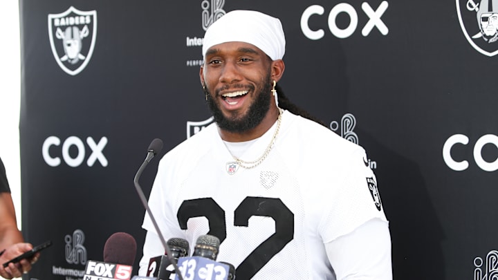 Las Vegas Raiders RB Alexander Mattison from OTAs Las Vegas Raiders RB Alexander Mattison from OTAs