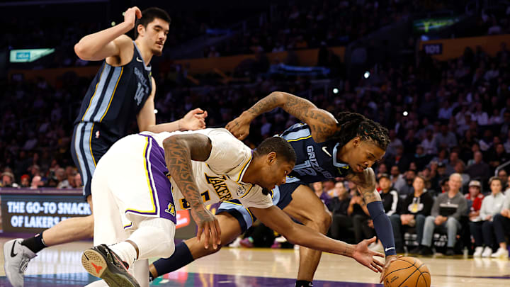 Memphis Grizzlies v Los Angeles Lakers