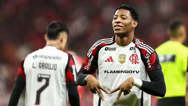 Com acordo com a Betano, Flamengo dispara no ranking dos maiores patrocínios do futebol nacional