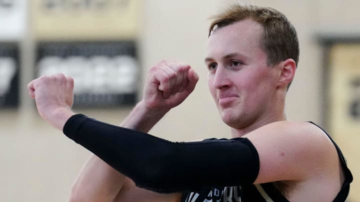 Purdue Boilermakers guard Fletcher Loyer (2) Purdue Boilermakers guard Fletcher Loyer (2)