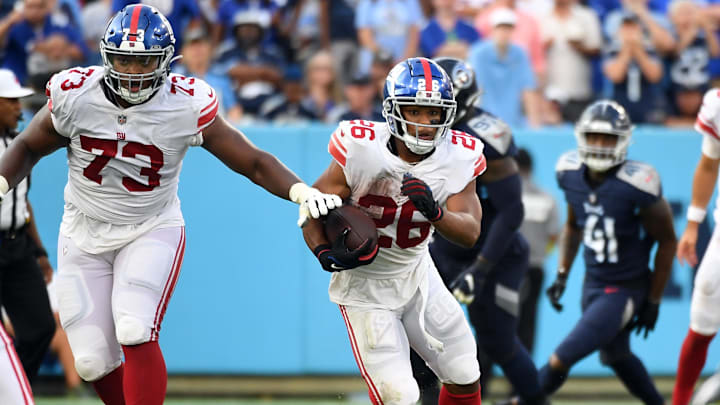 Sep 11, 2022; Nashville, Tennessee, USA; New York Giants running back Saquon Barkley (26) runs for a